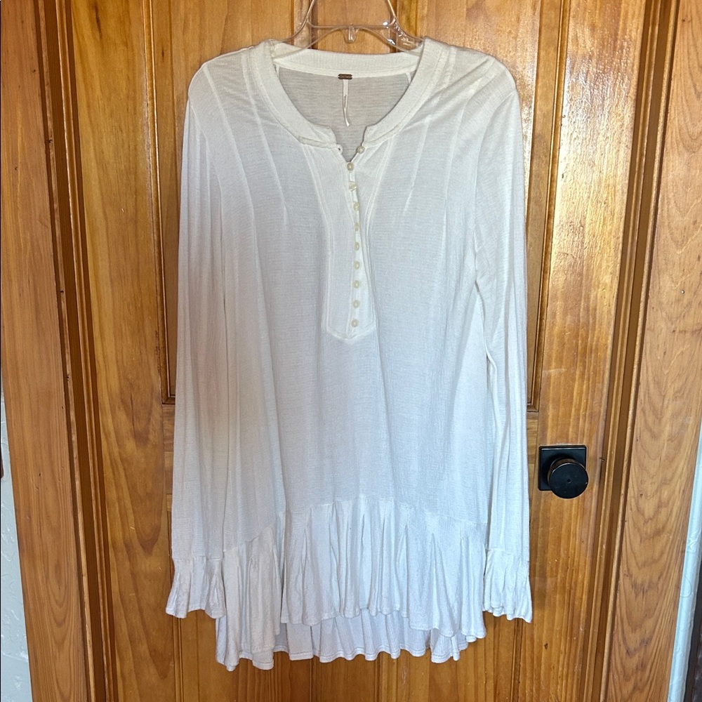 Chic Cream Long Sleeve Dress